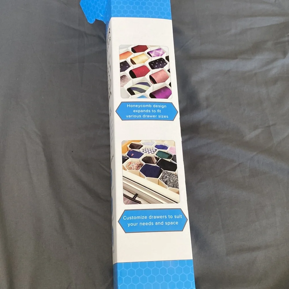 Drawer Organizer. 8 pieces and 17 compartments.